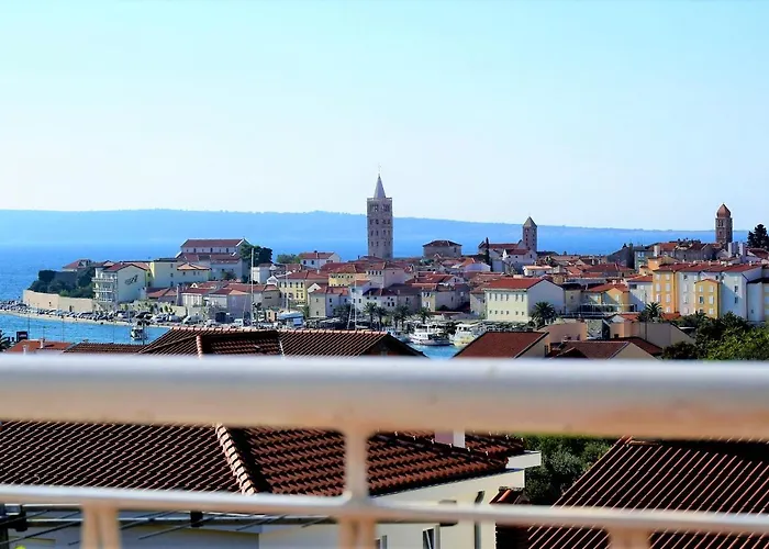 아파트 Rab View *