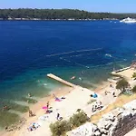 Rab View * Palit