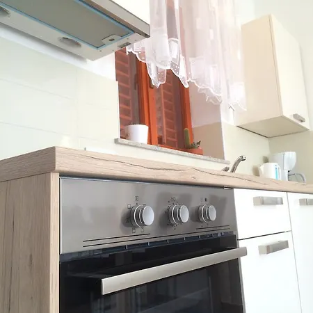 Apartments Rab City View Apartment *
