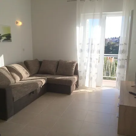 Διαμέρισμα Rab View *