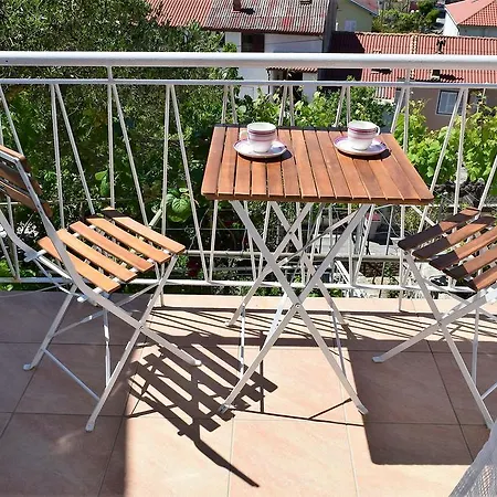 Apartments Rab City View Apartment